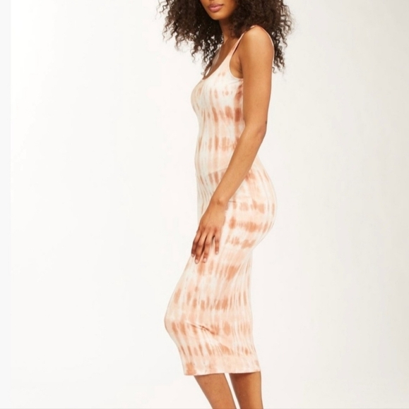 Billabong Dresses & Skirts - Billabong Pink Tie Dye Tank Dress Size Medium